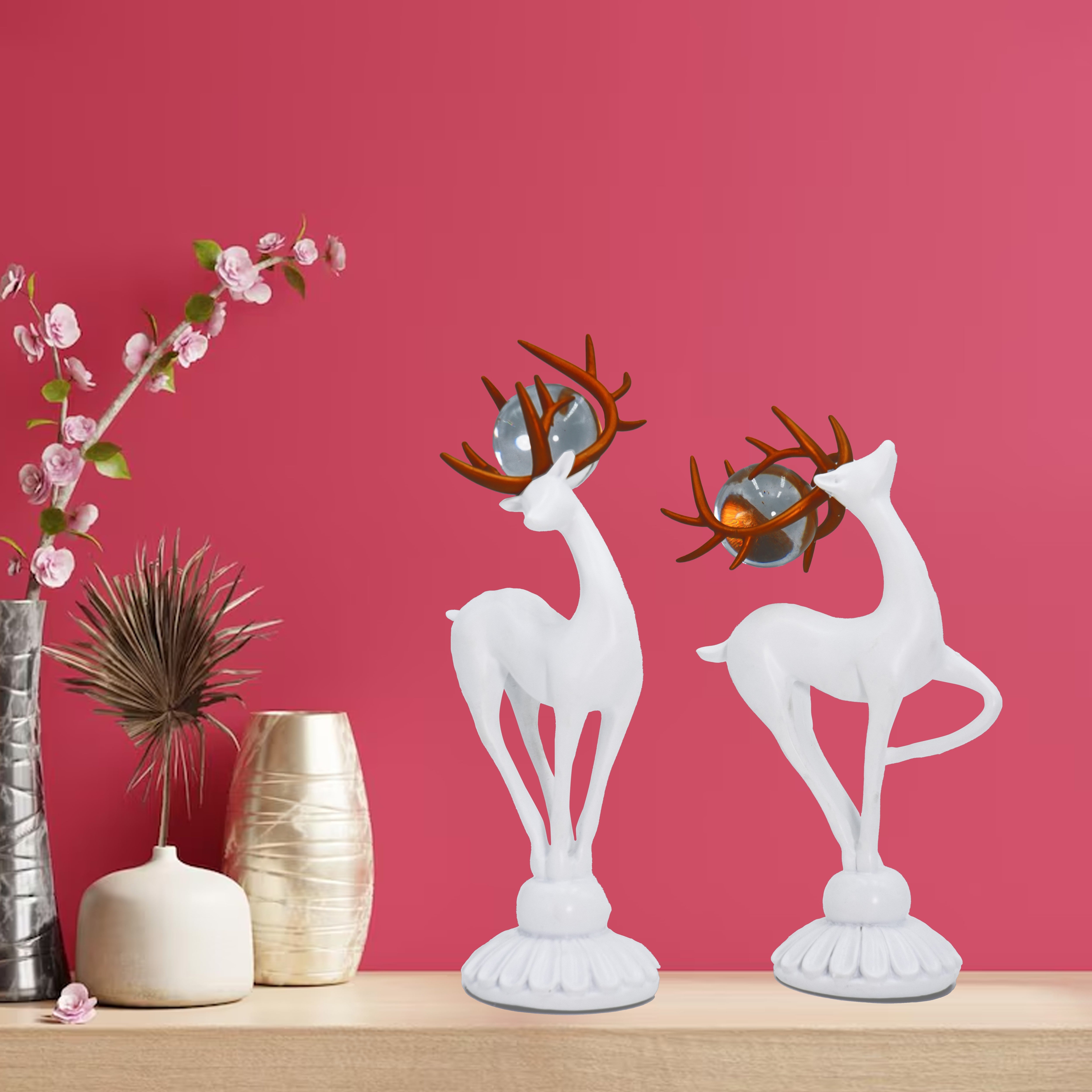 White Two Polyresin Deer Home Decor Artefacts