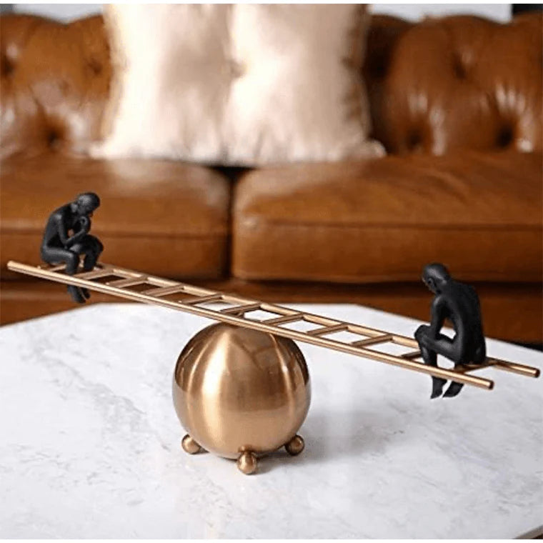 Iconic Balancer Showpiece